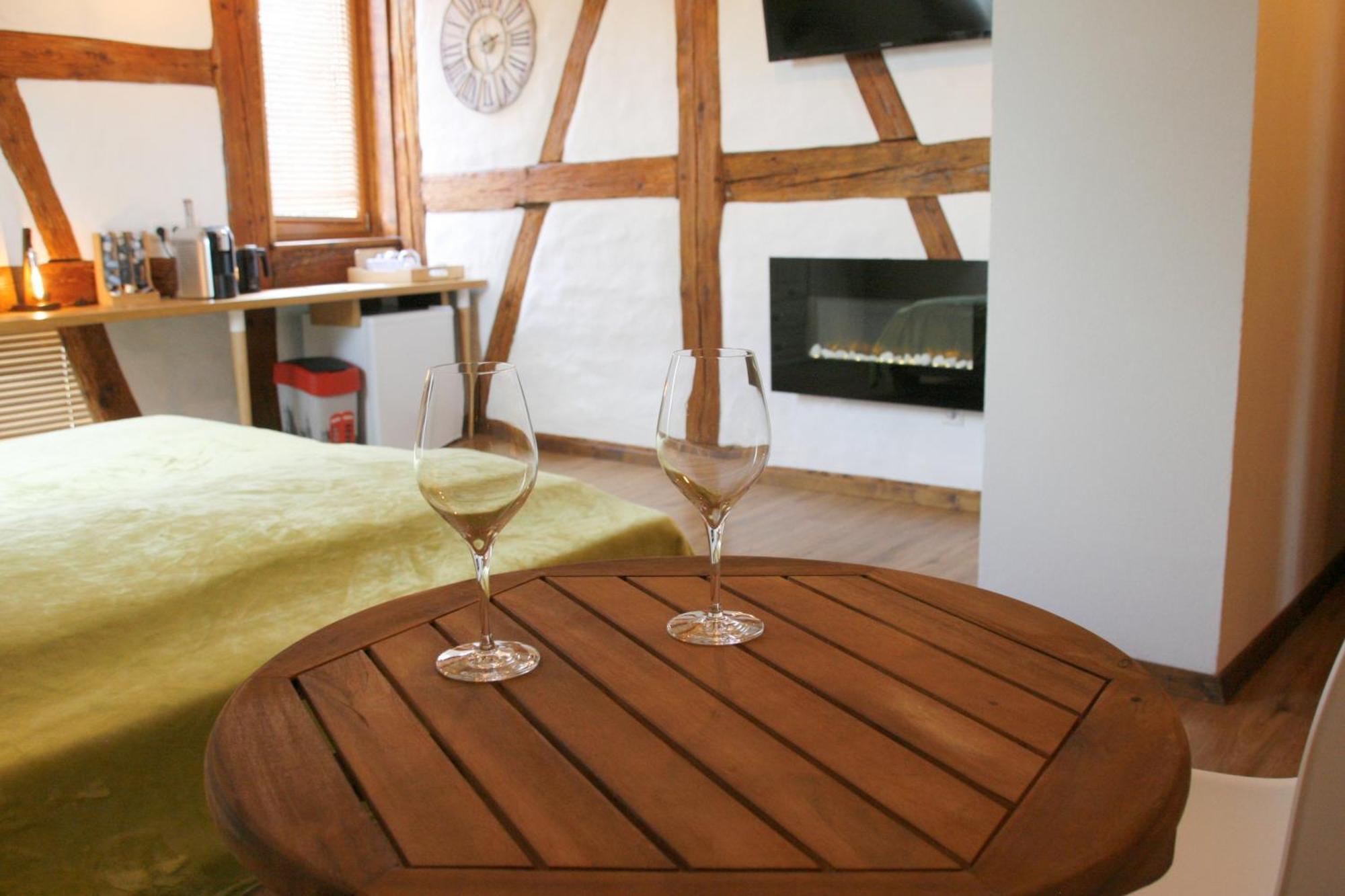 Waldvogel Ferienzimmer Klimatisiert Immenstaad am Bodensee Rum bild